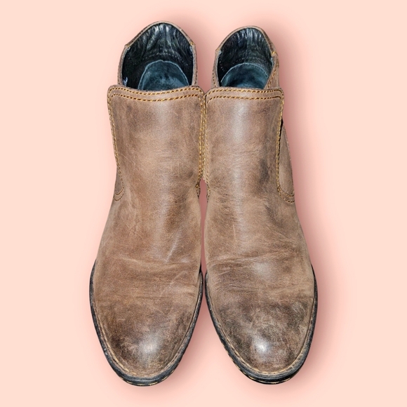 Born Rachelle Brown Leather Ankle Boots - Picture 2 of 7